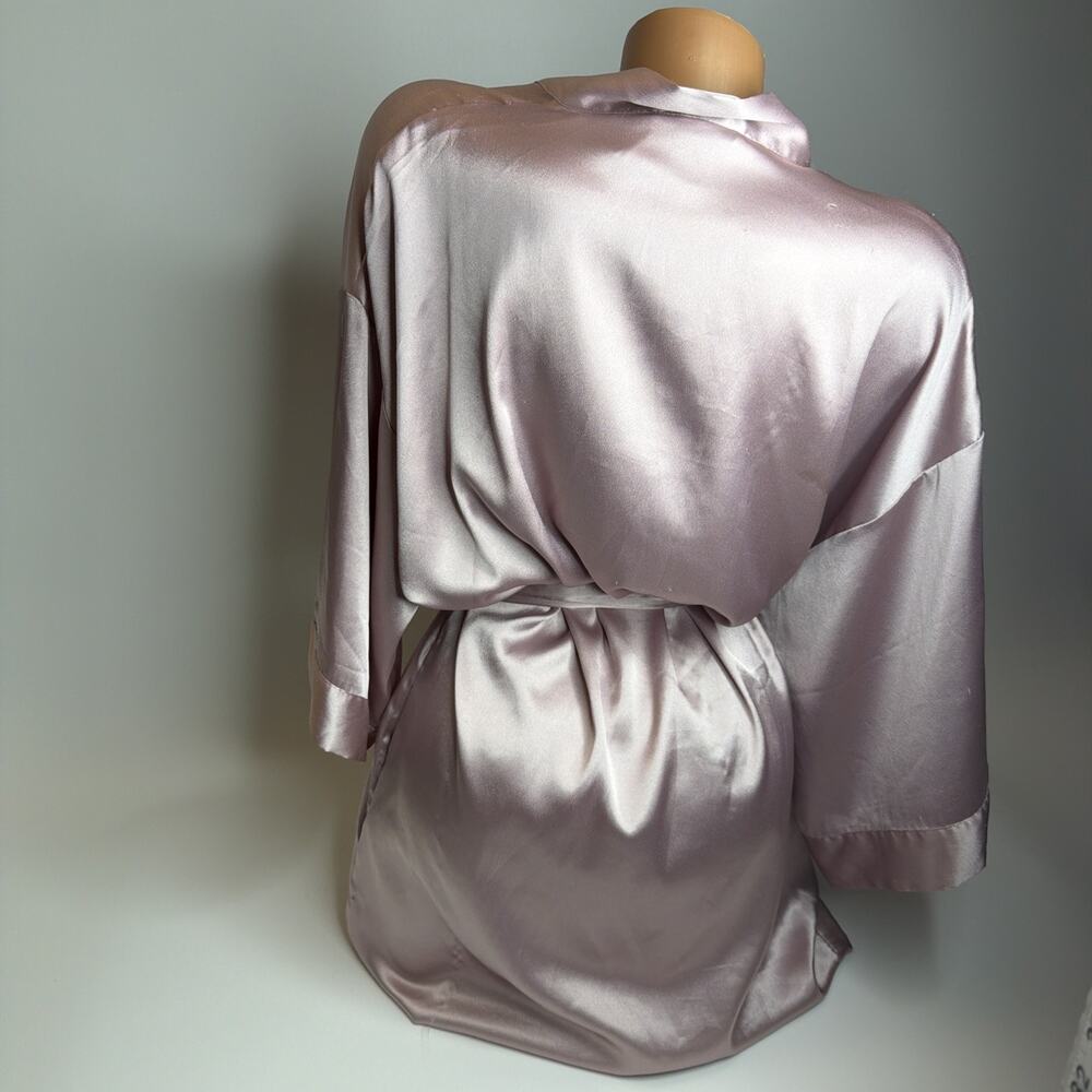 Victorias Secret Satin Robe 3/4 Sleeves XS /S Mid Thigh Length Pink Pockets READ - Picture 2 of 15